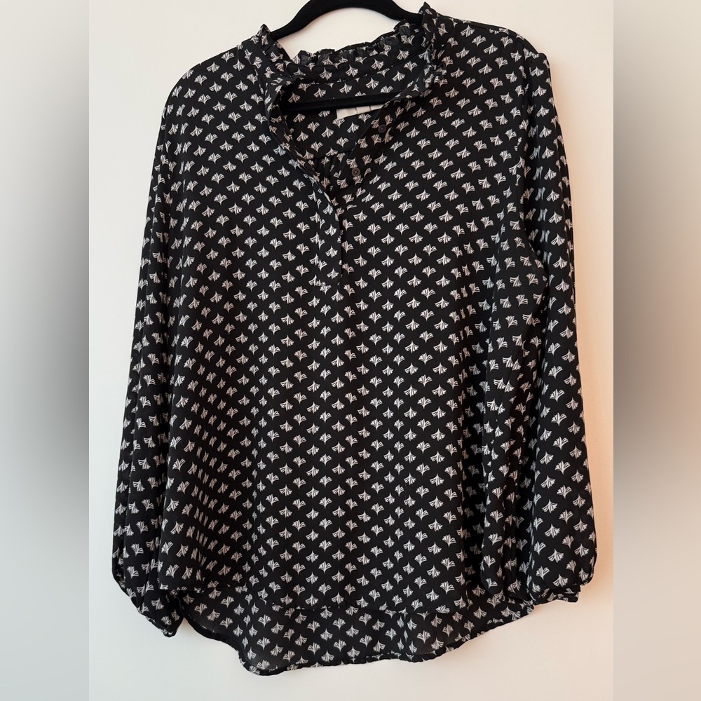 Price Drop Chic Black And White Patterned Blouse - image 1